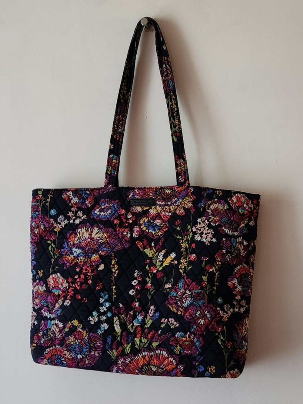 Vera Bradley tote large Midnight Wildflowers navy floral VGUC